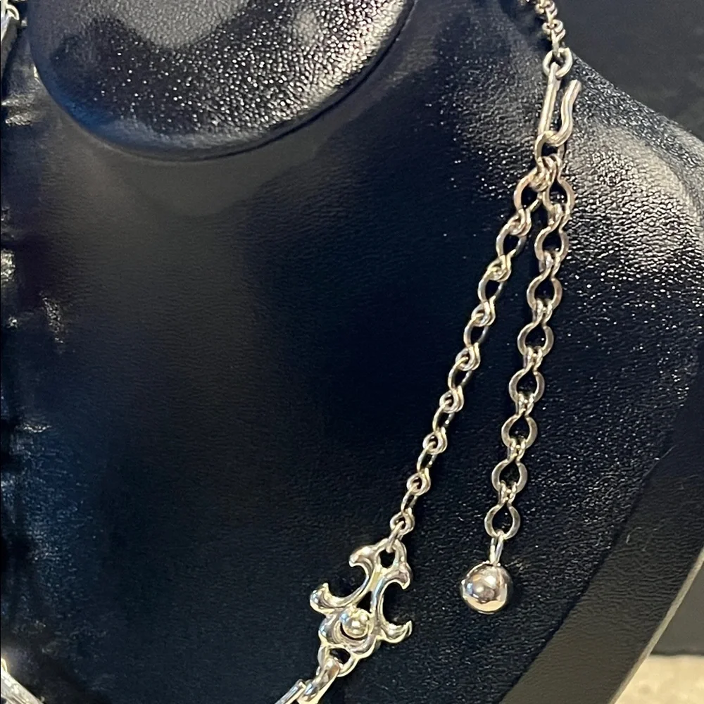 Vintage Silver and Black Necklace - Picture 3 of 4